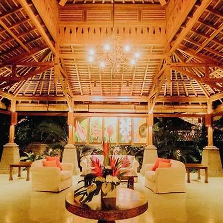 Villa Victoria Kuta Lombok Eksteriør billede