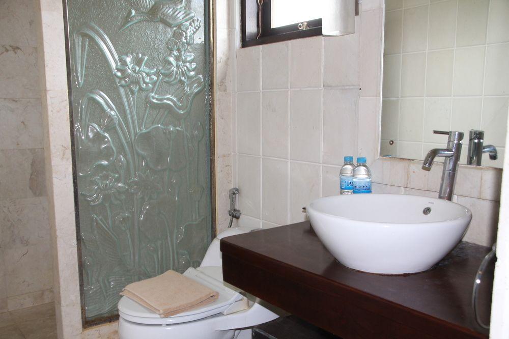 Villa Victoria Kuta Lombok Eksteriør billede
